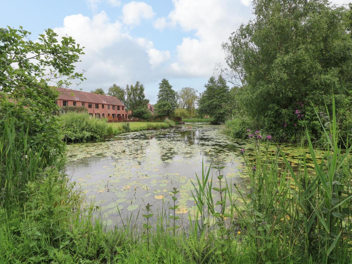 Brimstone Villa NWI Exteriör bild